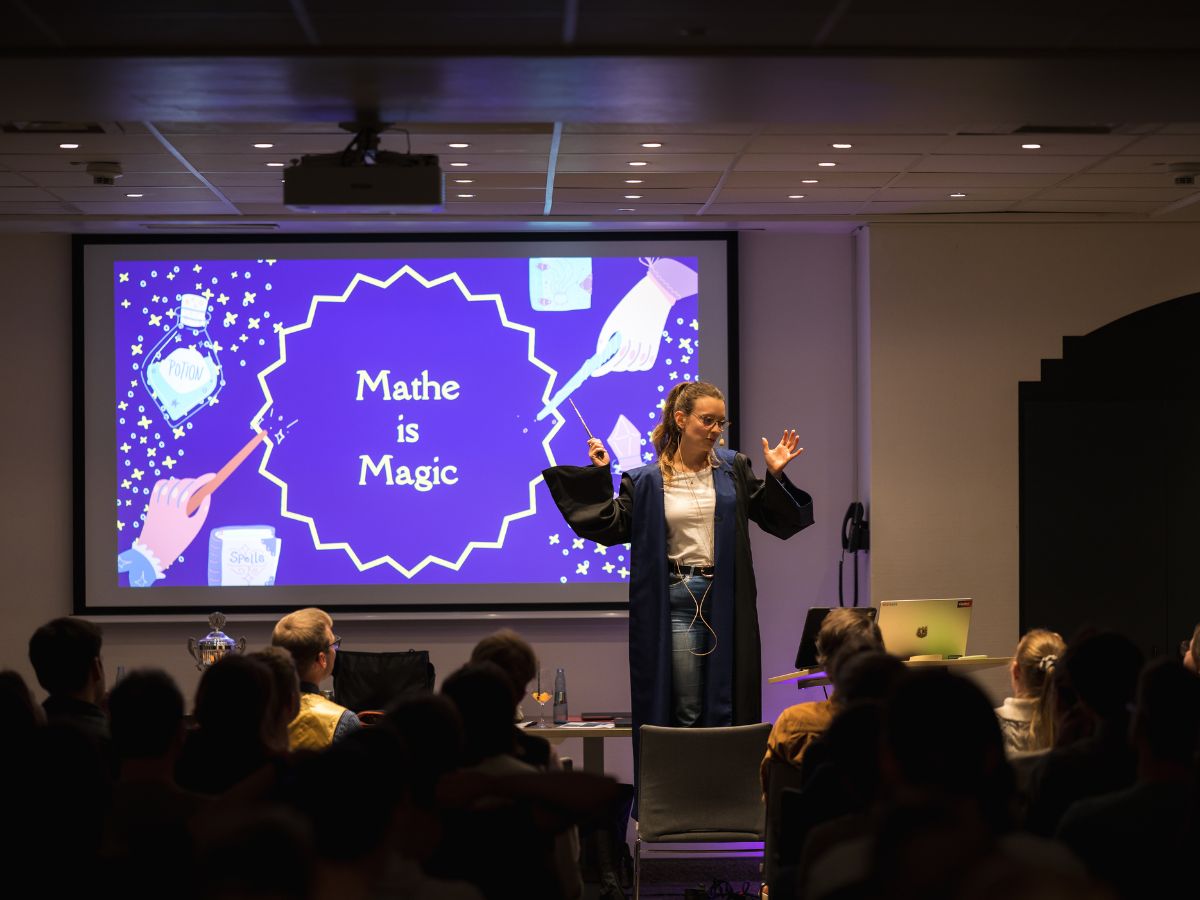 Janina Laus Vortrag beim viadee Slam zu 