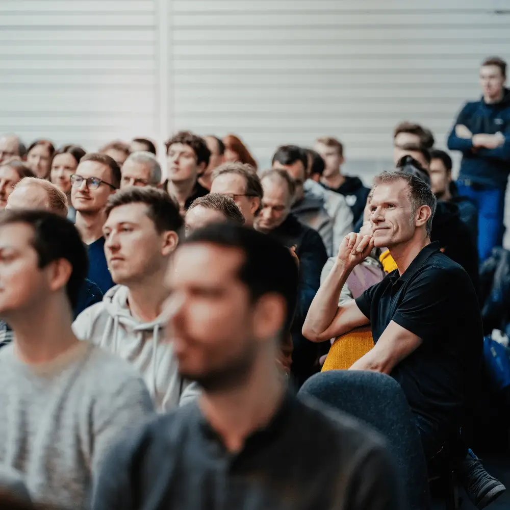 Die viadee bietet Werkstudierenden Raum für Entwicklung. Wie hier auf dem ShipIT-Day 2024.