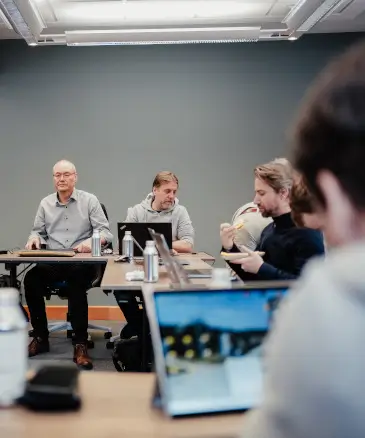 viadeeler:innen in einem BPM-Workshop