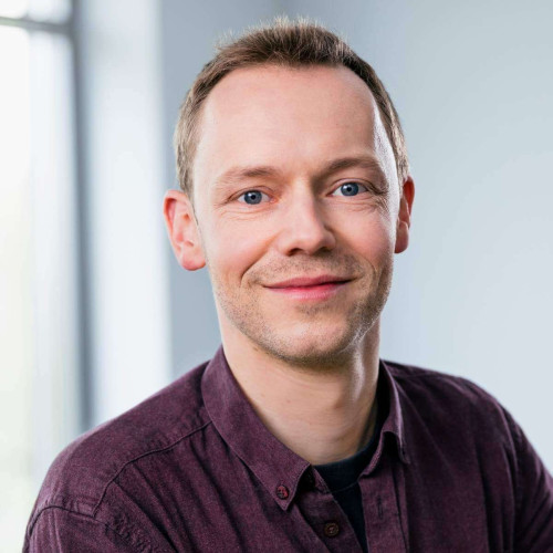 Ein Portrait des viadee Beraters Christian Frieler.