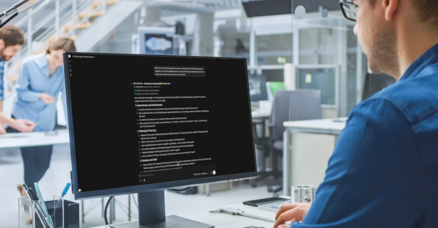 Die viadee KI Plattform im Einsatz in einem Unternehmen, dass all seinen Mitarbeitenden eine KI rechtssicher, souverän und als Software as a Service zur Verfügung stellen möchte.